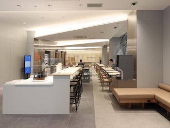 東横 INN 淀屋橋駅南