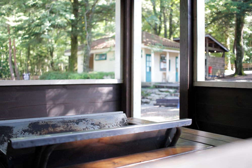 スタンダード バンガロー バルコニーからの眺望1 | PICA富士吉田