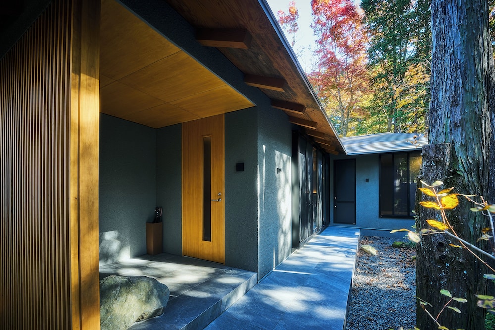 [2024年Newオープン] プライベート温泉&専用庭苑付き 一棟貸しスイートヴィラ 禁煙 [いぶき] (2ベッド) 客室5 | 箱根リトリート villa 1/f