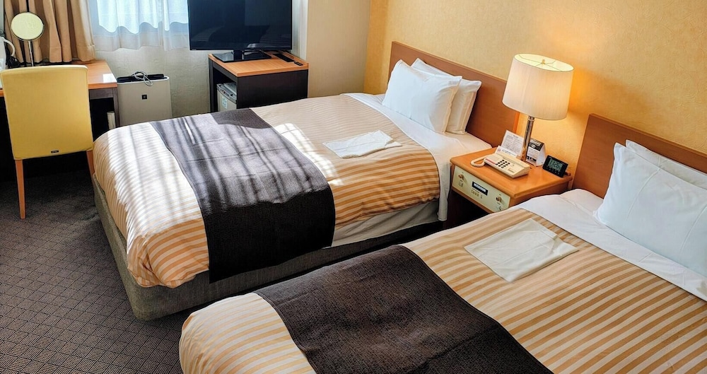 スタンダード ツインルーム 本館 (禁煙) 客室3 | グランドホテル神奈中 平塚