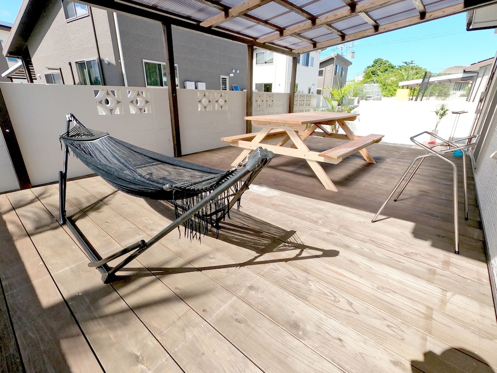 [隠れ家] 3号店のカップルタイプ (セミダブルベッド2台) 部屋からの景観0 | 美ら海ビレッジ