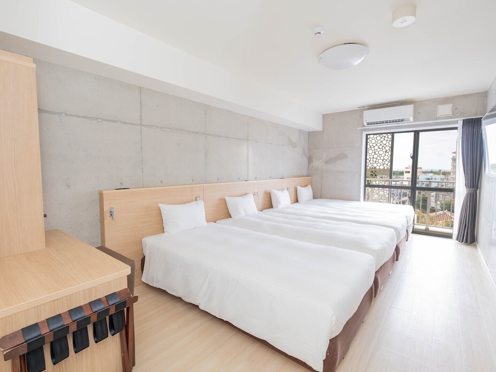 ホテル棟 フォースルーム 禁煙 | The BREAKFAST HOTEL PORTO石垣島