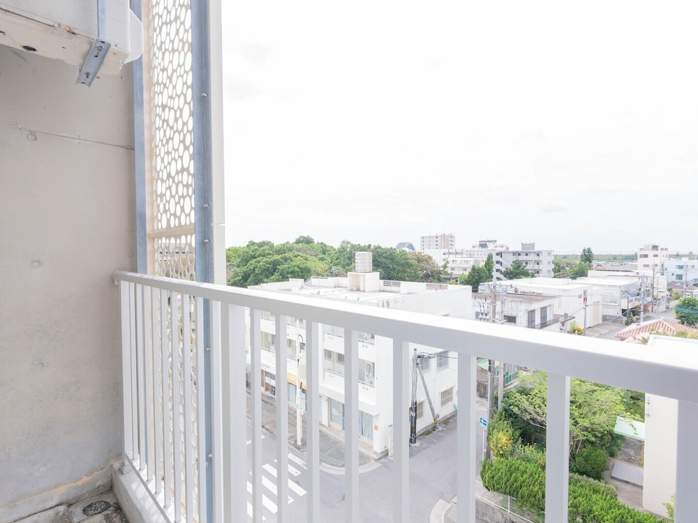ホテル棟 トリプルルーム 禁煙 客室18 | The BREAKFAST HOTEL PORTO石垣島