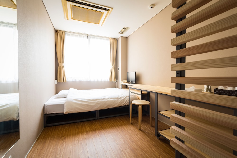 メインイメージ | ビジネスホテル サンガーデン松山 メインイメージ | ビジネスホテル サンガーデン松山