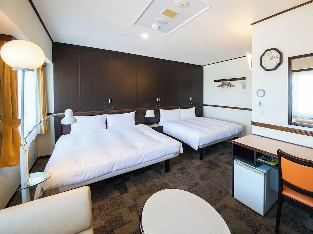 デラックス ツインルーム 禁煙 | 東横 INN 福生駅前東口