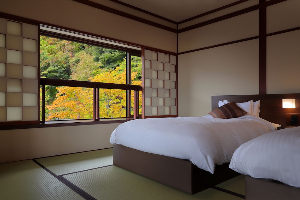 和モダンツイン (バス無し) 客室3 | おおみや旅館