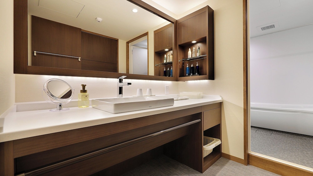 ラグジュアリー スイート バスルーム0 | 蔵王国際ホテル