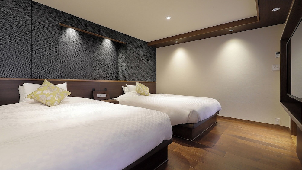 ラグジュアリー スイート 客室1 | 蔵王国際ホテル