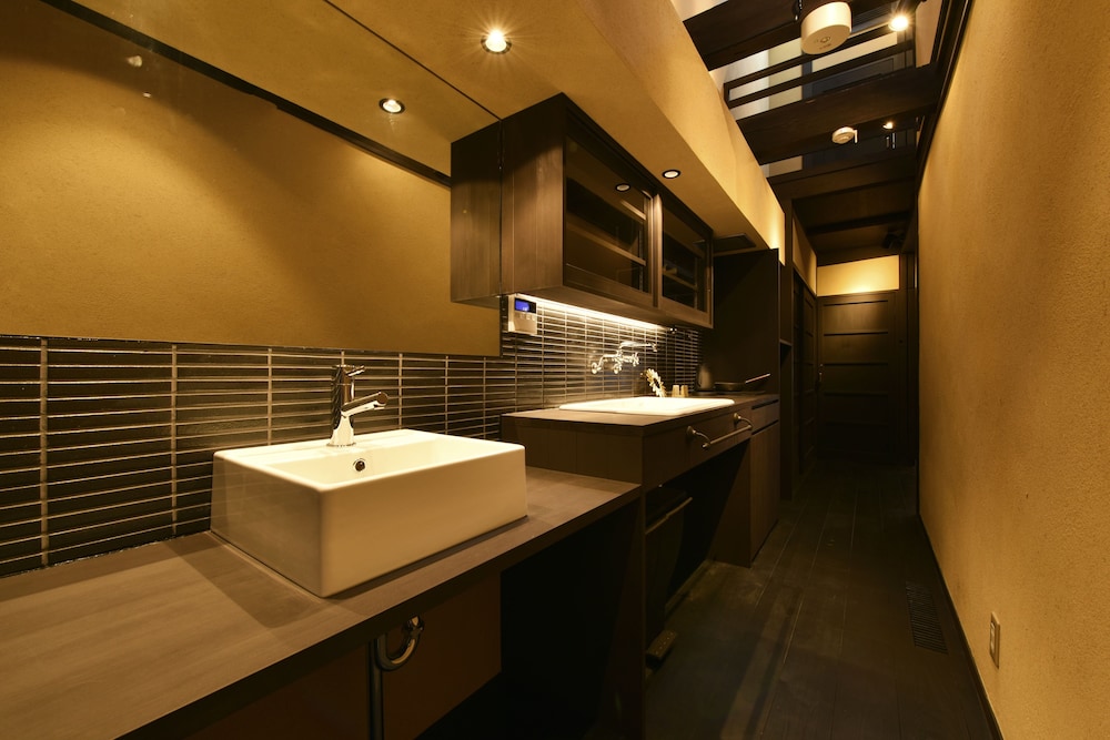 トラディショナル ハウス 客室の設備とサービス0 | 藏や　上五条町