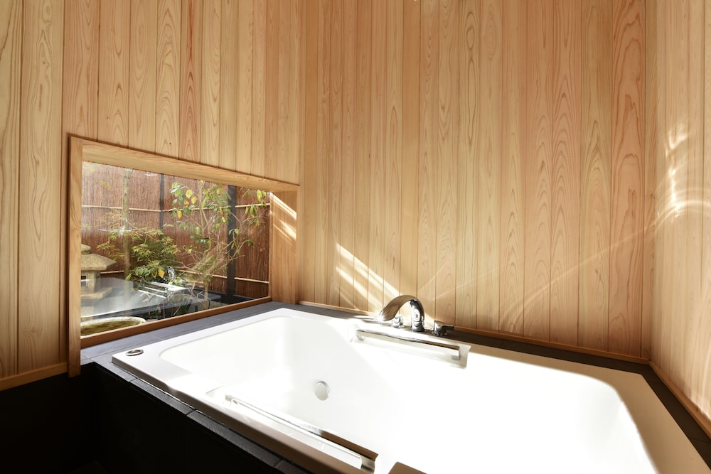 トラディショナル ハウス ジェットバス0 | 藏や　上五条町