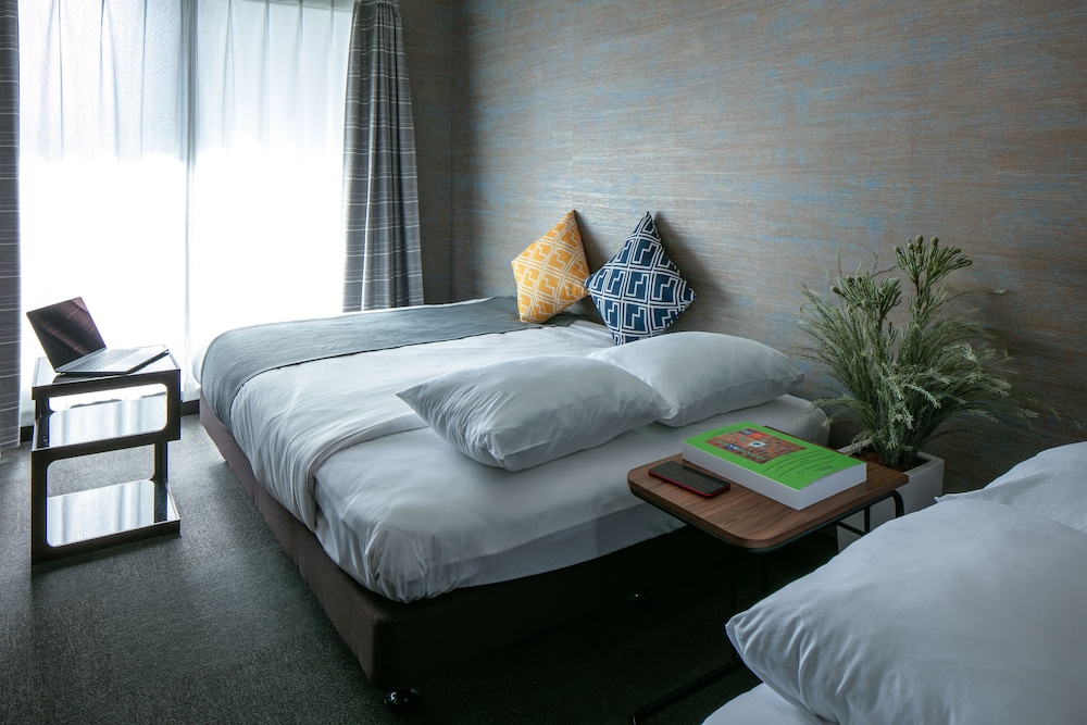 ファミリー アパートメント リビングルーム1 | ランドーレジデンス京都クラシック