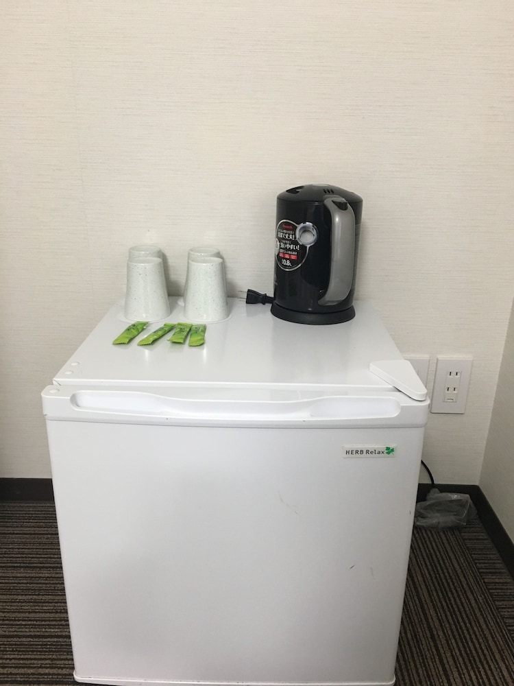 4人部屋 小型冷蔵庫0 | ベストホテル