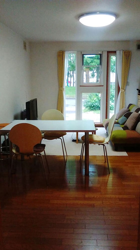 アパートメント リビング エリア0 | ゲストハウスアナベル