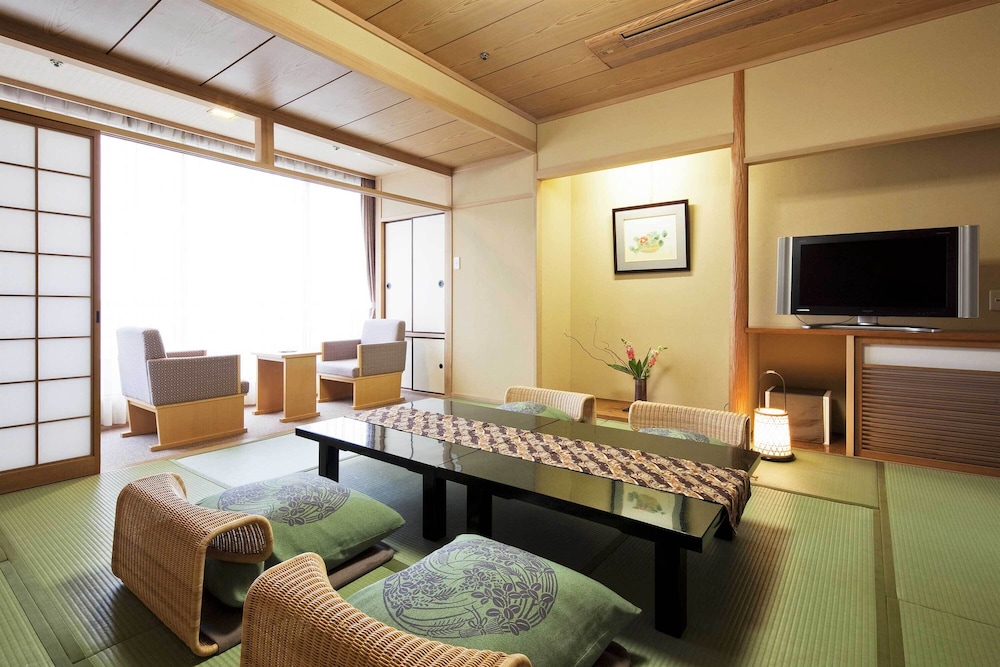 和室 禁煙 客室1 | 道後プリンスホテル