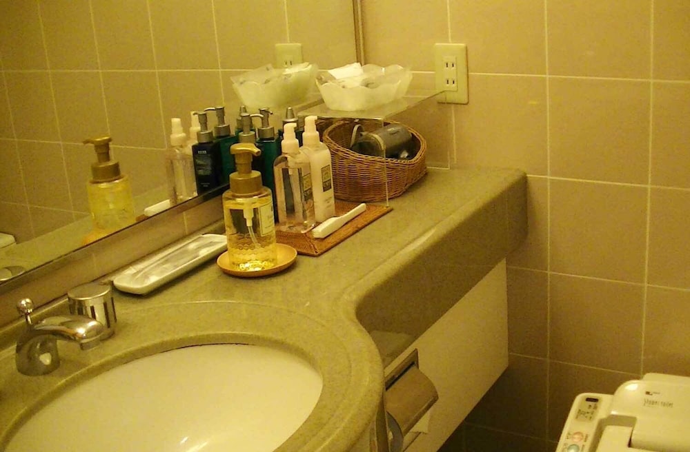 和室 禁煙 バスルーム0 | 道後プリンスホテル