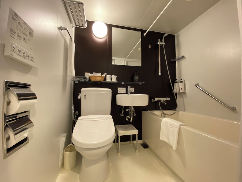 セミダブルルーム　禁煙 バスルーム0 | 郡山ビューホテル アネックス