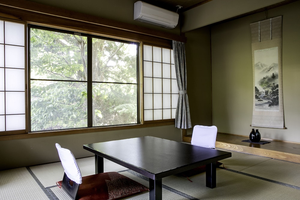 客室1 | 旅館わらび野