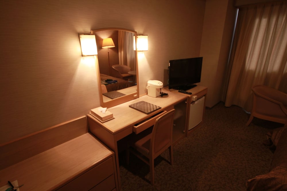 ツインルーム 客室2 | RAKO華乃井ホテル