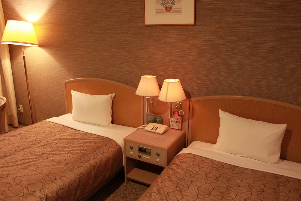 ツインルーム 客室3 | RAKO華乃井ホテル