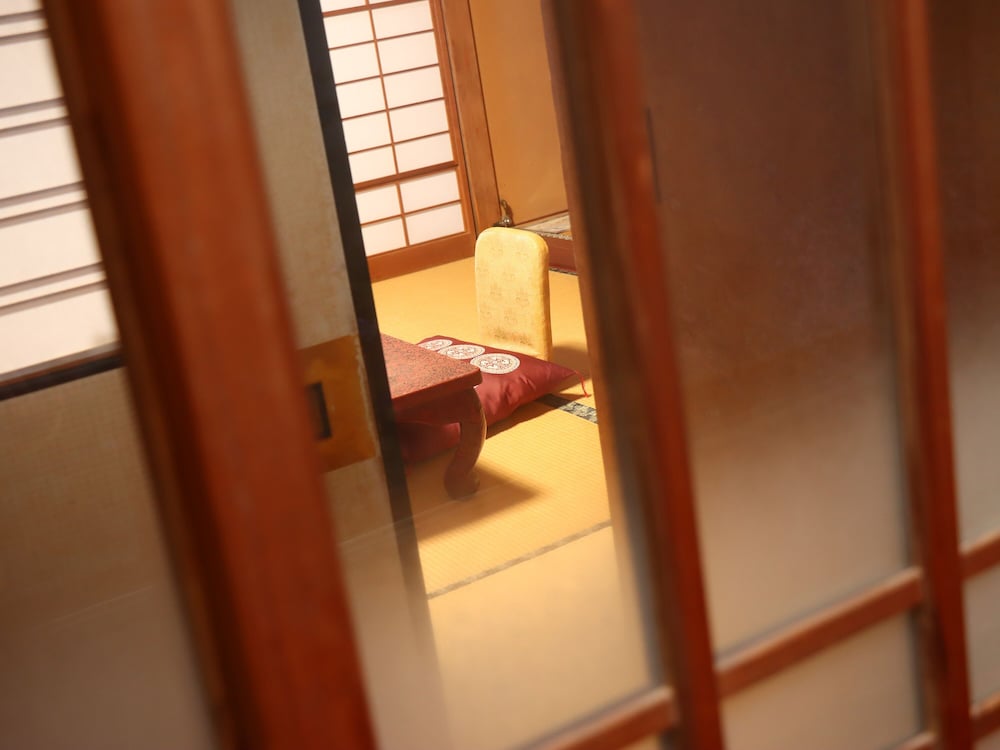 和室 (花菖蒲) 禁煙 客室2 | まるか旅館