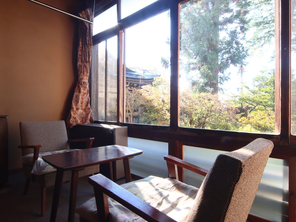 和室 (花菖蒲) 禁煙 客室3 | まるか旅館