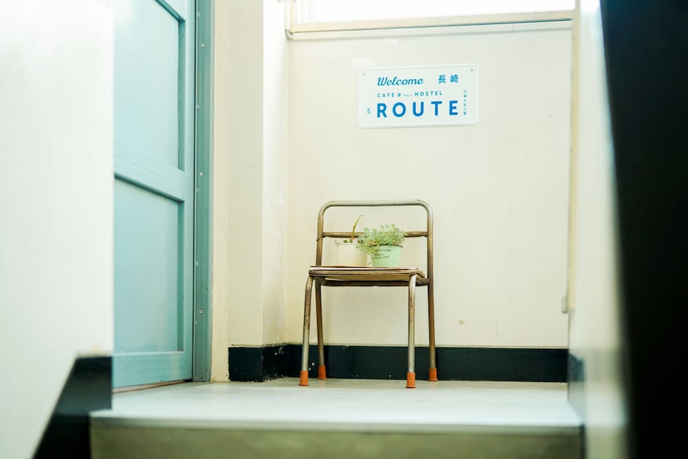 階段1 | ROUTE - カフェと宿