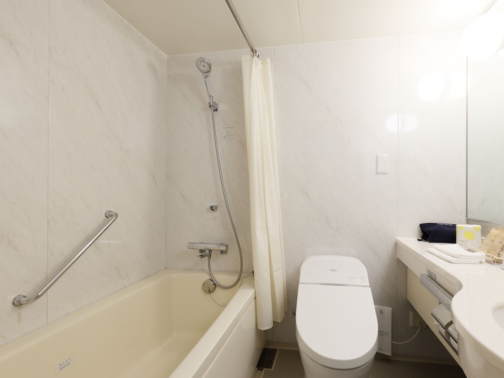 コンフォートダブル 禁煙 バスルーム1 | JR九州ステーションホテル小倉