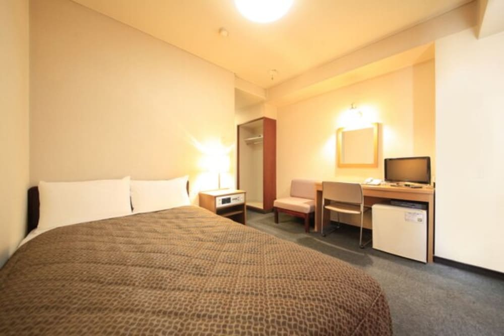 セミダブルルーム 喫煙可 | 調布アーバンホテル
