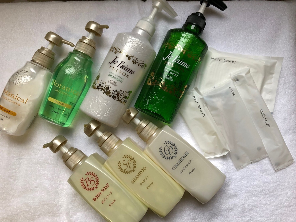 セミダブルルーム 喫煙可 客室の設備とサービス1 | 調布アーバンホテル