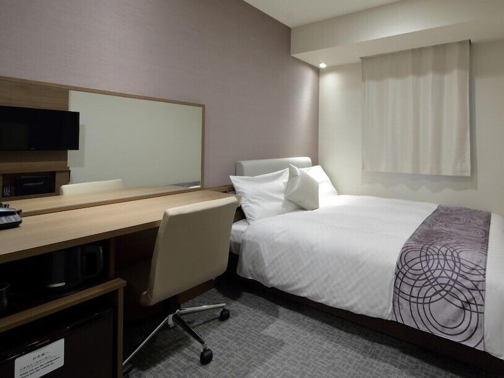 シングルルーム 喫煙可 (ダブルベッド1台) | JR 西日本グループ ヴィアインあべの天王寺