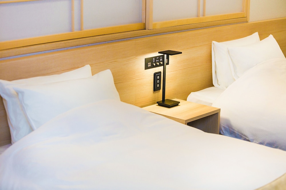 ユニバーサルツインルーム 禁煙 客室3 | ホテル エムズ・エスト四条烏丸