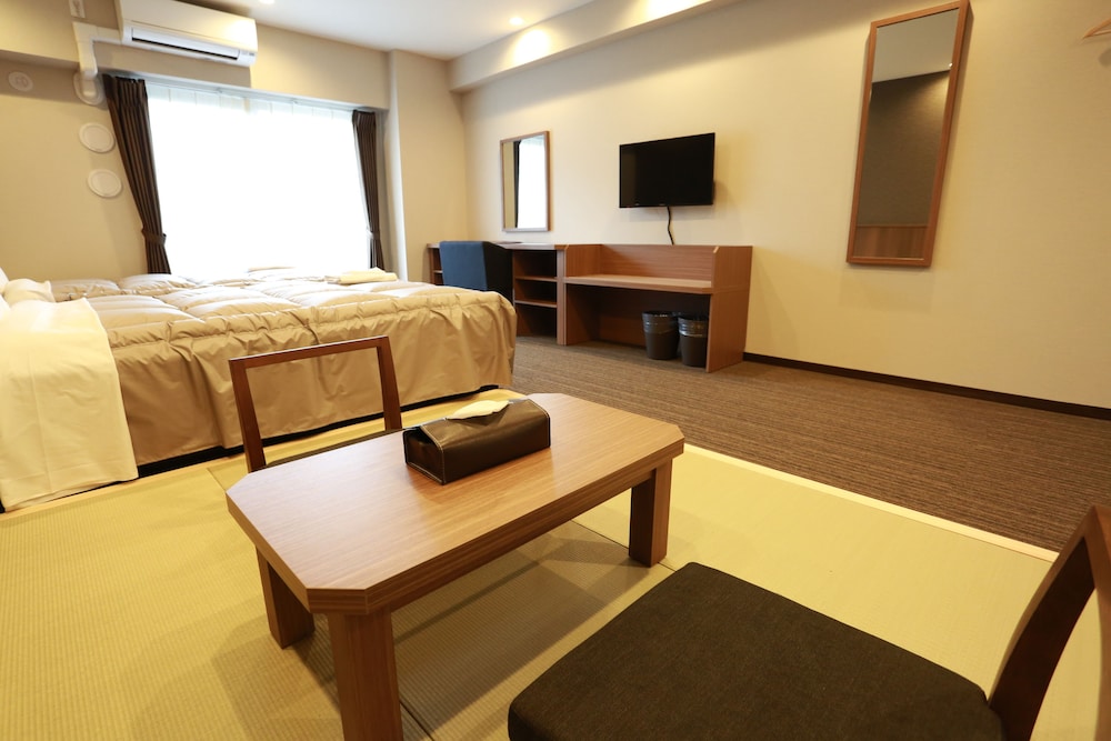 デラックス 和洋室 客室5 | ザ・ベース・堺東・アパートメントホテル