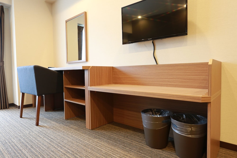 デラックス 和洋室 客室の設備とサービス0 | ザ・ベース・堺東・アパートメントホテル