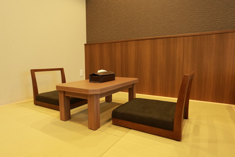 デラックス 和洋室 客室3 | ザ・ベース・堺東・アパートメントホテル