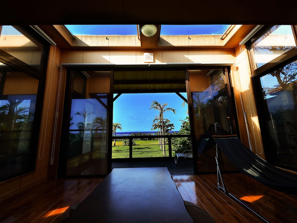 サンルームコテージ 禁煙 オーシャンビュー 客室10 | 長浜ビーチリゾート 海音