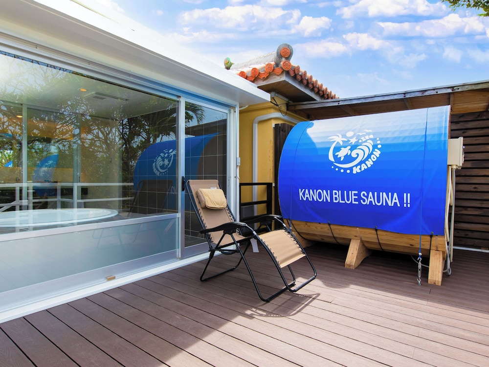 ファミリーデッキコテージ　サウナ有　禁煙　オーシャンビュー 客室の設備とサービス1 | 長浜ビーチリゾート 海音