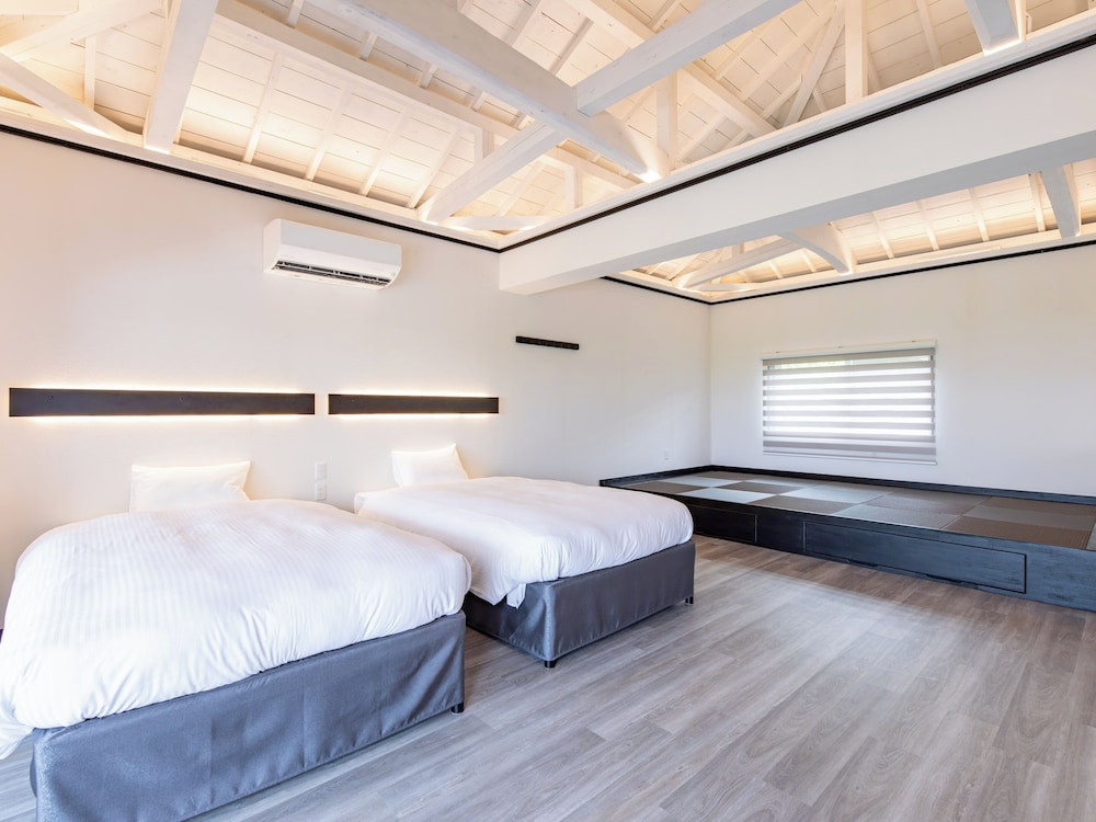 ファミリーデッキコテージ　サウナ有　禁煙　オーシャンビュー 客室4 | 長浜ビーチリゾート 海音