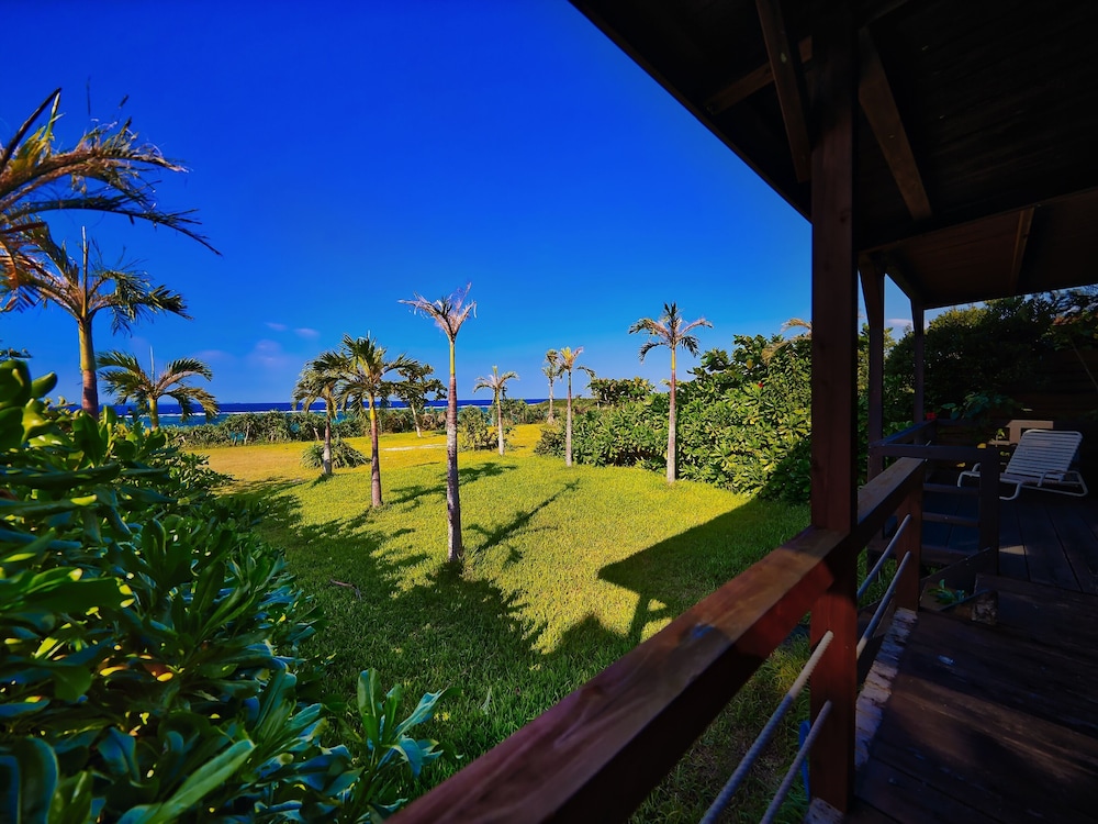 サンルームコテージ 禁煙 オーシャンビュー ガーデン ビュー0 | 長浜ビーチリゾート 海音