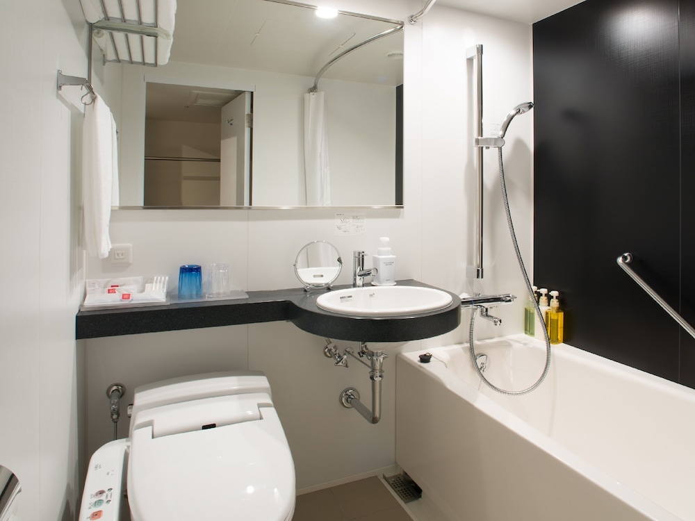 スタンダード ダブルルーム 禁煙 バスルーム0 | 長野 東急REIホテル