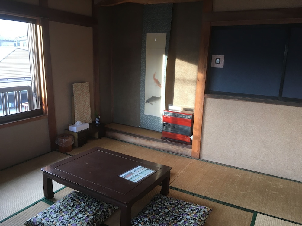 和室4人部屋 (8畳) | 和楓ゲストハウス柏や