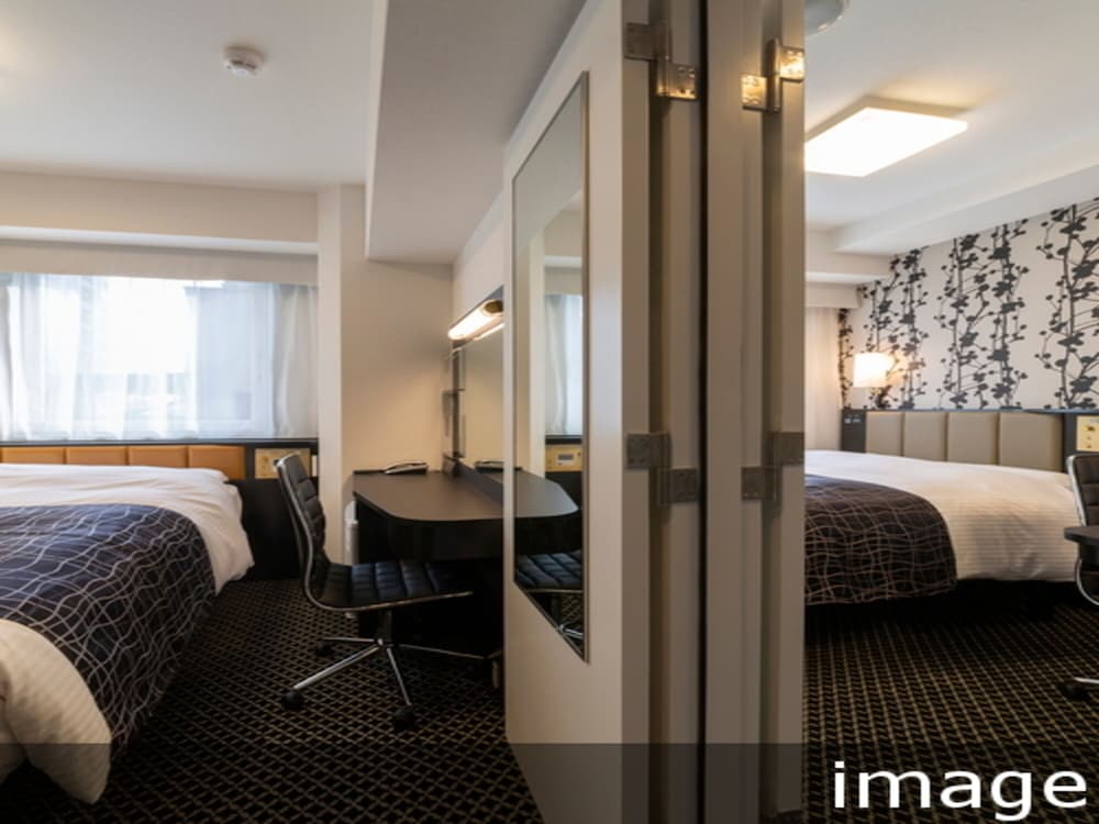 コネクティングルーム 禁煙 客室2 | アパホテル〈なんば駅東〉