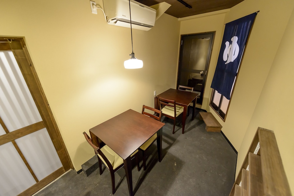ロビーラウンジ1 | 京町やinn 洛央庵 ロビーラウンジ1 | 京町やinn 洛央庵