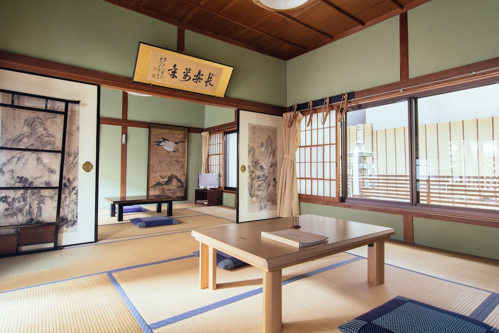 東雲 リビング エリア0 | 高野山 宿坊 熊谷寺