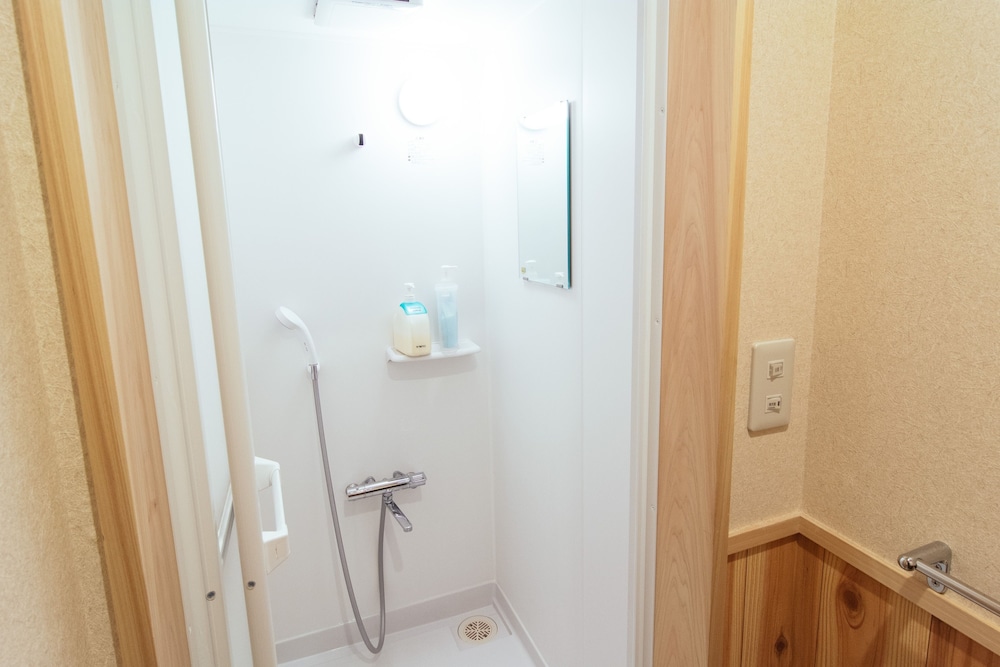 玉藻A バスルームのシャワー0 | 高野山 宿坊 熊谷寺