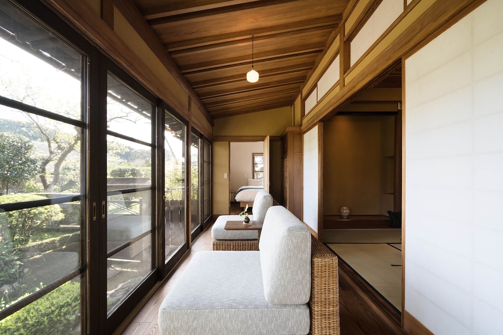 勝目邸 一棟貸し (露天風呂なし 沸かし湯) 客室3 | 季楽 飫肥