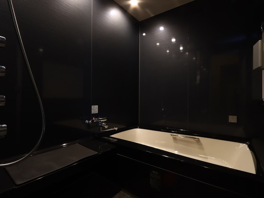 和洋室 (バス·トイレ別) 雅 禁煙 バスルーム0 | 数寄屋風旅館からさわ