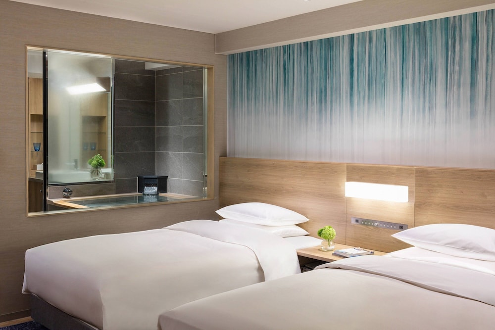 プレミアム ルーム ダブルベッド 2 台 | 富士マリオットホテル山中湖