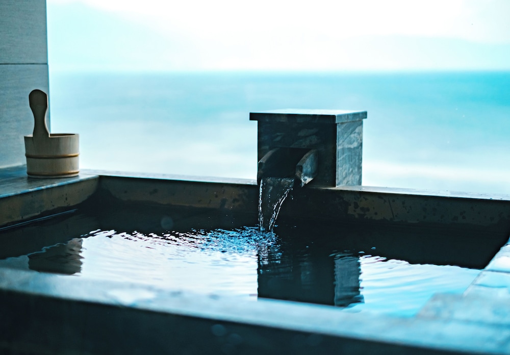 ジュニア スイート 1 ベッドルーム レイクビュー バスルーム0 | 琵琶湖マリオットホテル