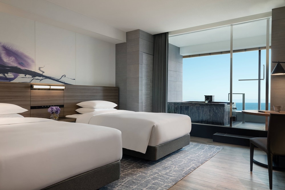 温泉ビューバス付 シングルベッド2台 禁煙 レイクビュー | 琵琶湖マリオットホテル