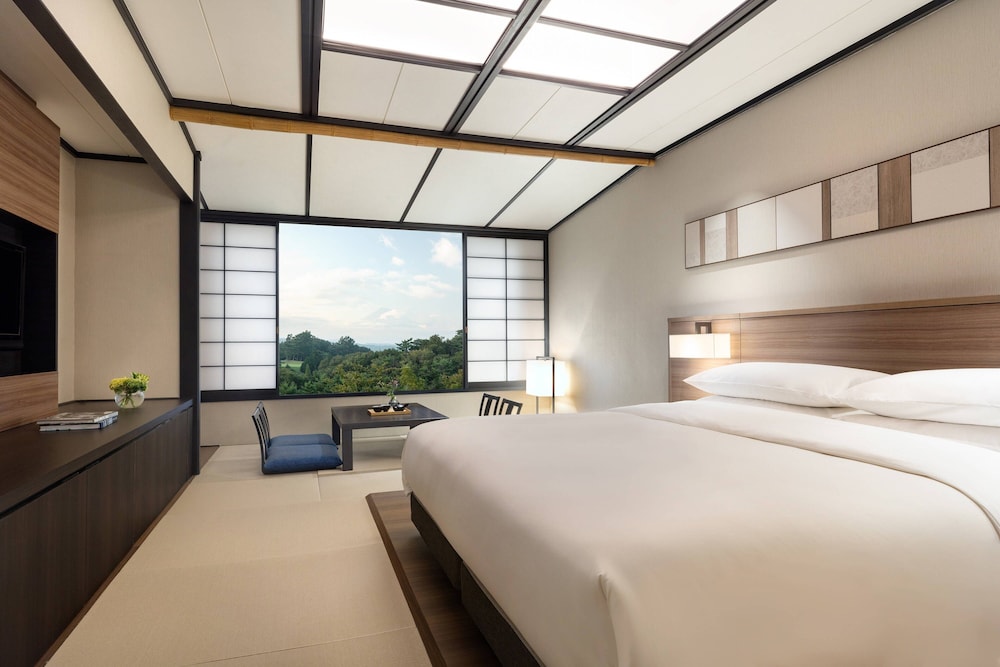 ルーム キングベッド 1 台 (Japanese Western Style) 客室2 | 伊豆マリオットホテル修善寺